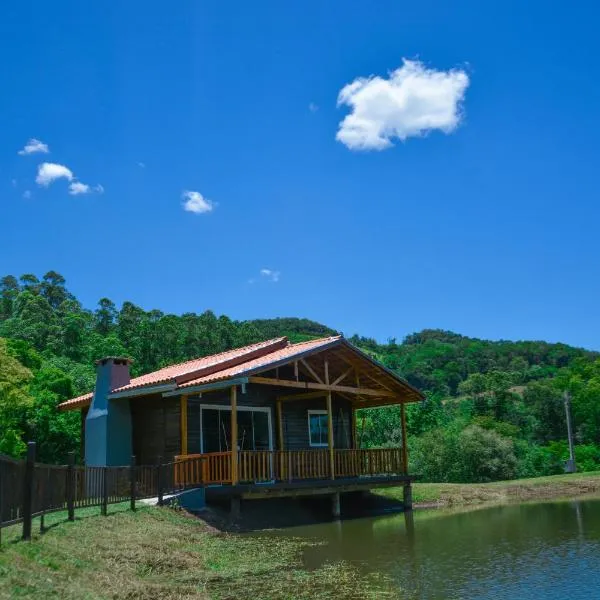 Refúgio das Uvas * Casa do Lago，位于Vicente Dutra的酒店