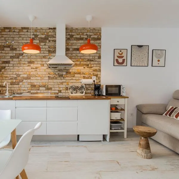 Apartamentos Rurales Cielo de Monfragüe，位于马尔帕尔蒂达德普拉森西亚的酒店