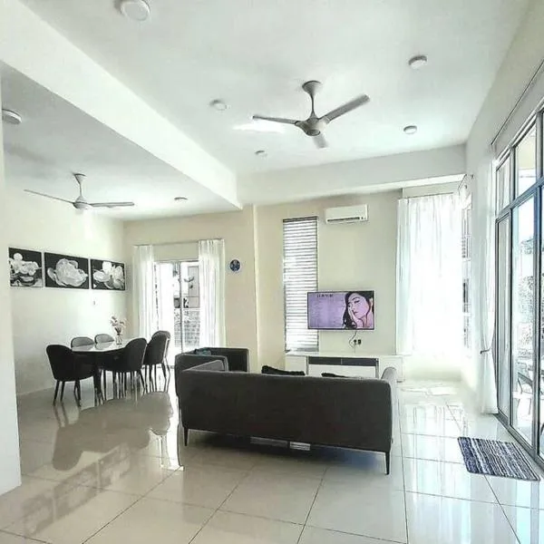 IMPIAN STAY #2 Semi Bungalow House，位于瓜埠的酒店