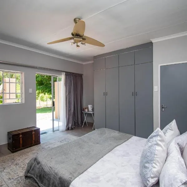 Nita's Air Bed & Breakfast & self catering，位于Crocodile Valley Estates的酒店