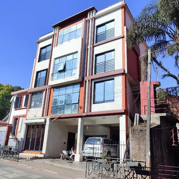 Valiha Serviced Apartments Antananarivo，位于Ivato的酒店