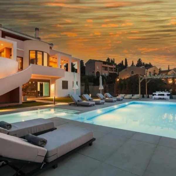 Casa Grande Private Luxury Villa，位于Alykes Potamou的酒店