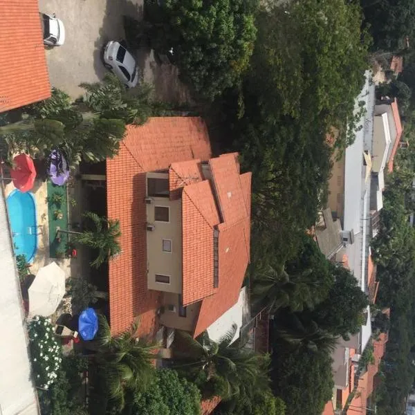 Pousada Casa de Vó，位于Horizonte的酒店
