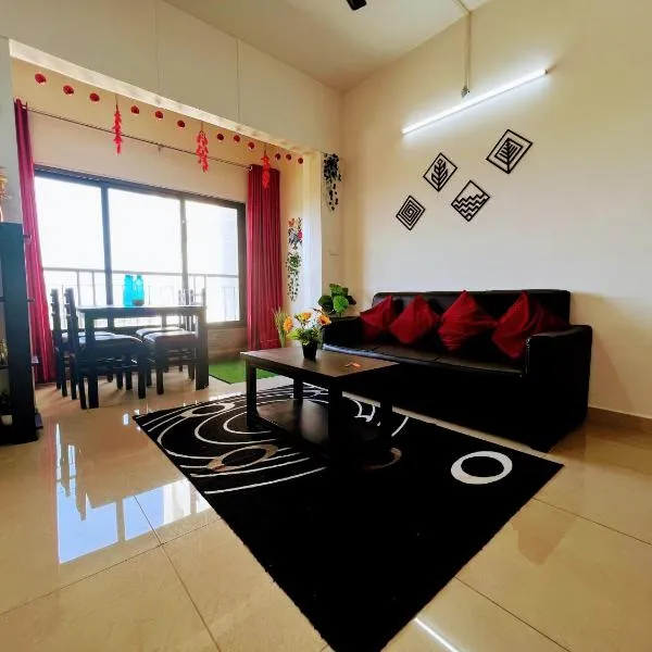 Mesmerizing comfy condo with world class amenities，位于Hebri的酒店