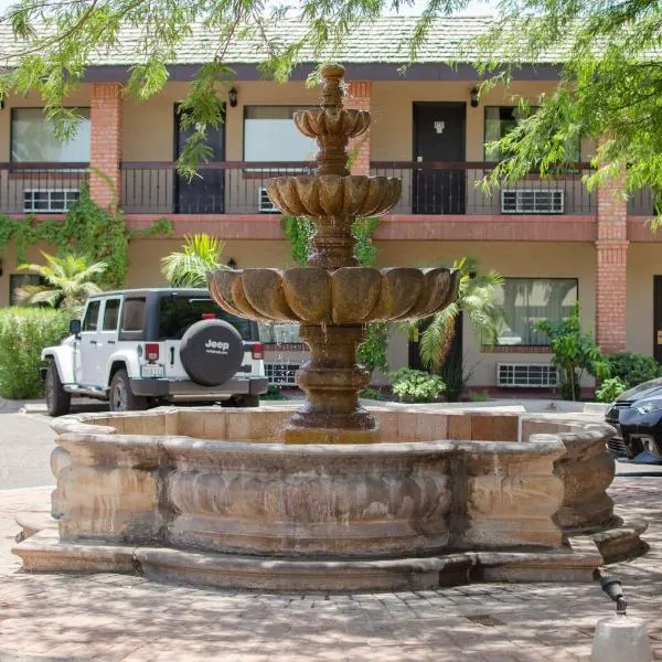 Hotel Siesta Real，位于墨西卡利的酒店