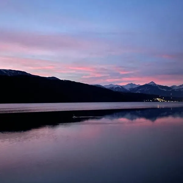 SeeLeben Appartement mit Millstätter See Card，位于米尔施塔特的酒店