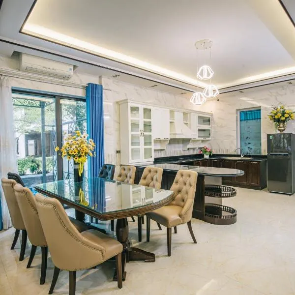 Villa FLC Sầm Sơn San Hô - Giáp Biển，位于岑山的酒店