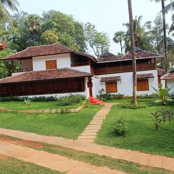 Kalappura Farm House Heritage，位于Cheruthuruthi的酒店