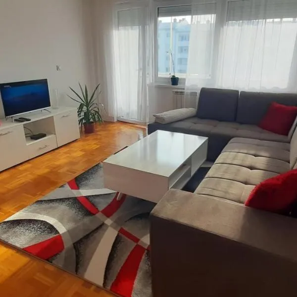 Apartman Stella Istočno Sarajevo，位于卢卡维卡的酒店