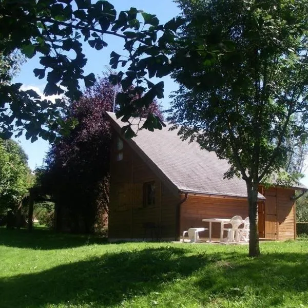 Chalets indépendants avec jardin, jeux pour enfants et terrasse proche de Montluçon - FR-1-489-401，位于Mesples的酒店