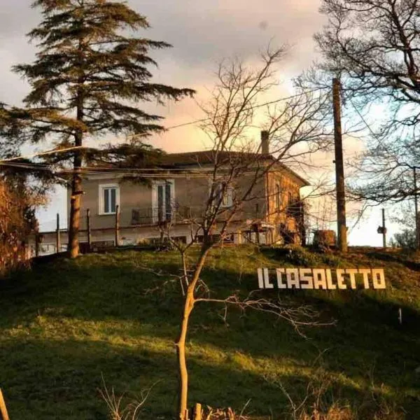Casaletto's Suites，位于Riano的酒店