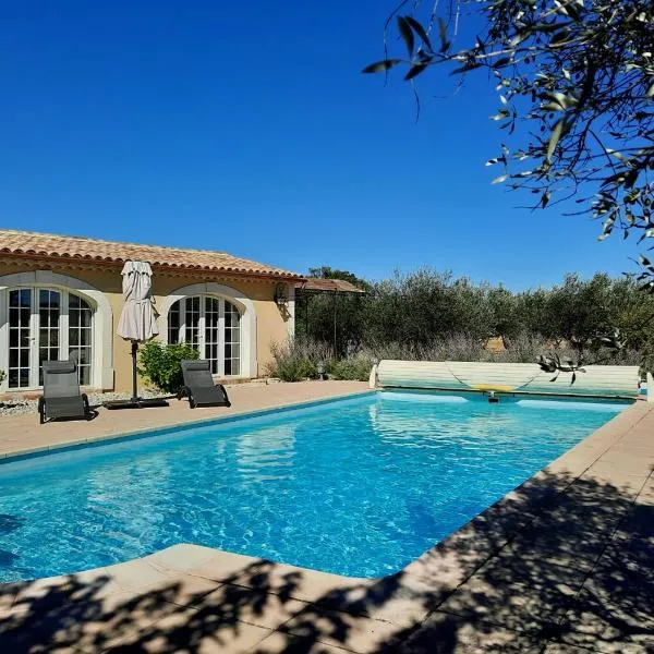Echappée en Provence，位于洛彻古德的酒店
