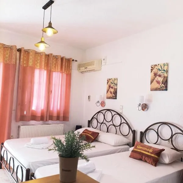 Ιno Skiathos，位于斯基亚索斯镇的酒店