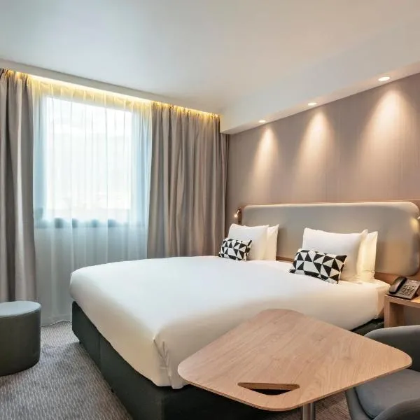 Holiday Inn Express - Marne-la-Vallée Val d'Europe by IHG，位于贝利罗曼维利而的酒店