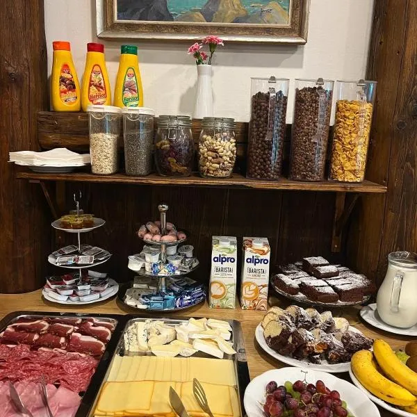 Penzion Panský dům，位于克维尔达的酒店