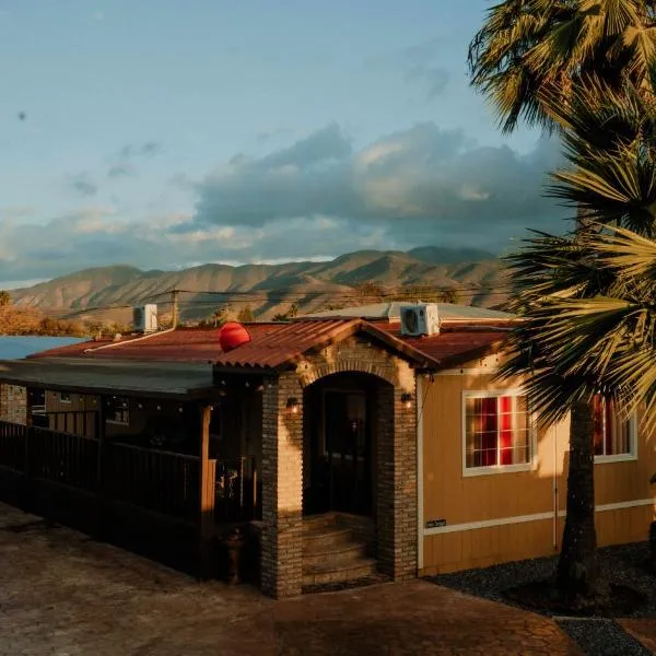 Cabaña R y A Valle de Guadalupe，位于瓜达鲁佩镇的酒店