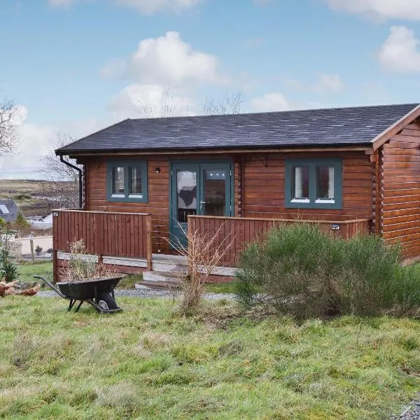 Birdsong Cabin，位于Dunan的酒店