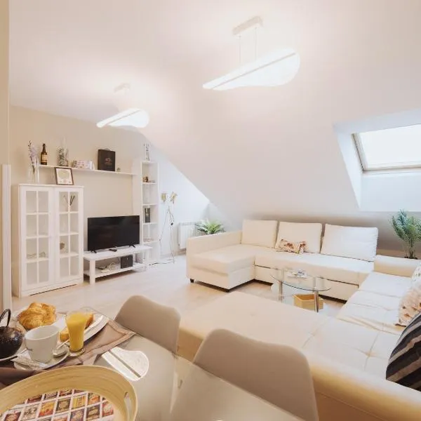 Apartamento SOFIA，位于托尔德西拉斯的酒店