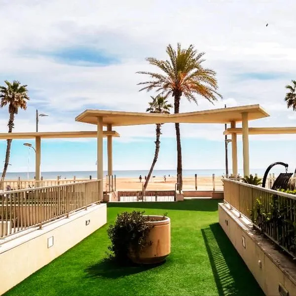 Anka Beach Apartment Patacona，位于瓦伦西亚的酒店