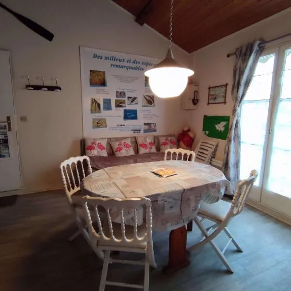 Appartement cosy à quelques pas de la plage de la Rémigeasse，位于多吕多勒龙的酒店