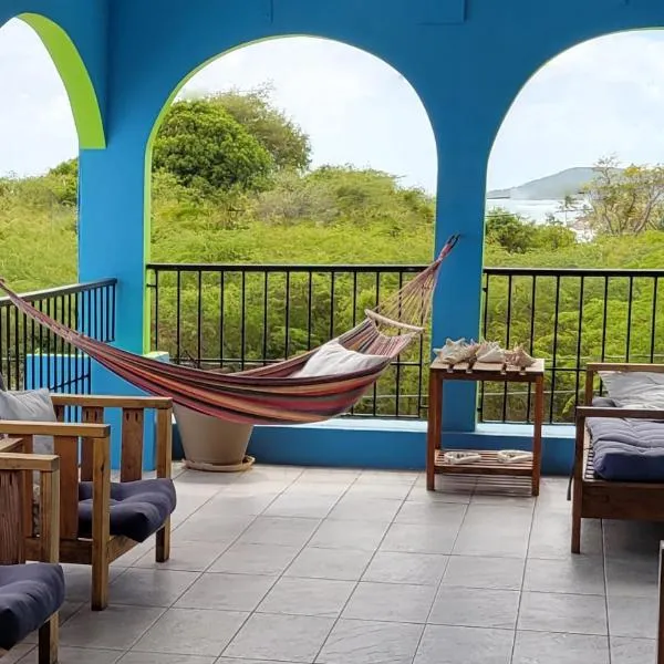 The Vieques Guesthouse，位于别克斯的酒店