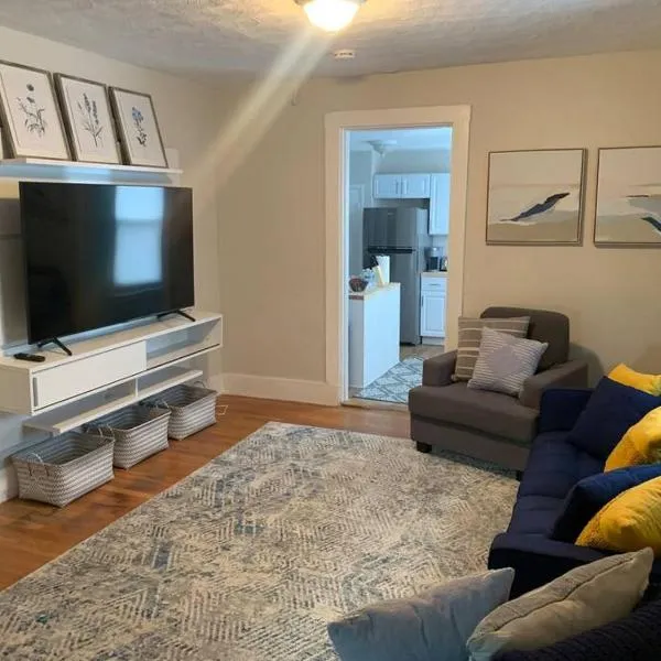 Cozy Cambridge Apt，位于剑桥的酒店