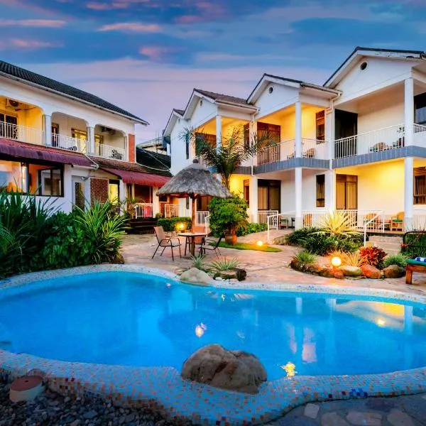 2 Friends Beach Hotel，位于恩德培的酒店
