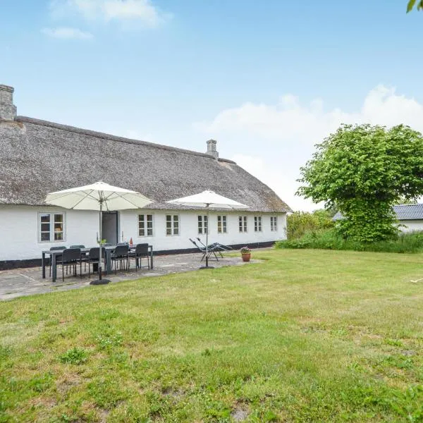 3 Bedroom Awesome Home In Højer，位于霍耶的酒店