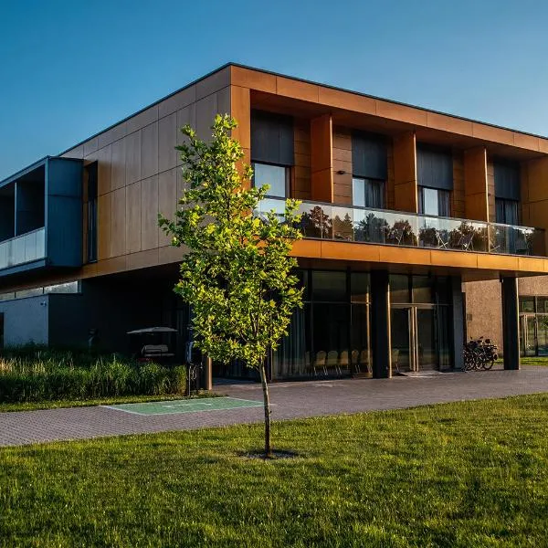 Hotel Bonifacio SPA&SPORT Resort，位于Sochocin的酒店