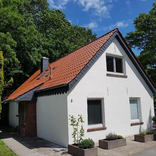 Ferienhaus an der Nordsee - familienfreundlich, gut ausgestattet & viel Platz，位于布特亚丁根的酒店
