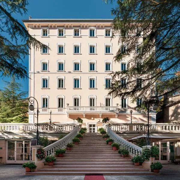 依尔维缇雅温泉酒店，位于San Pellegrino al Cassero的酒店