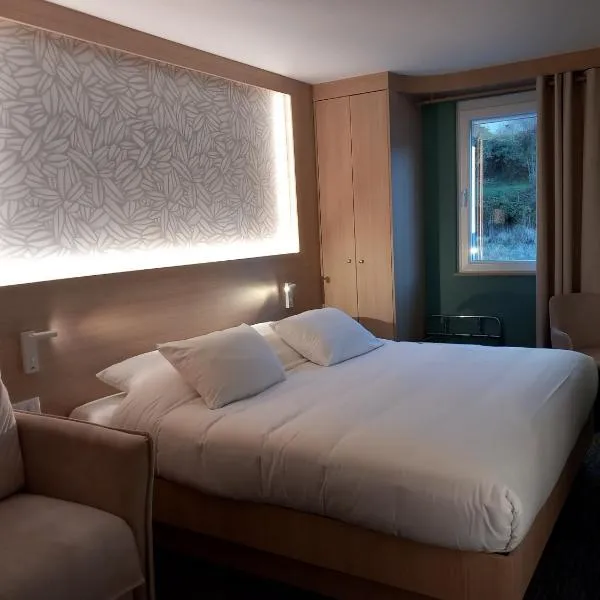 Hôtel Aster Restaurant Aux Arcades，位于布里埃的酒店