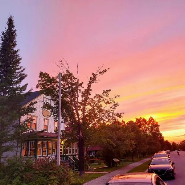 Auberge L'Orpailleur，位于瓦勒多的酒店