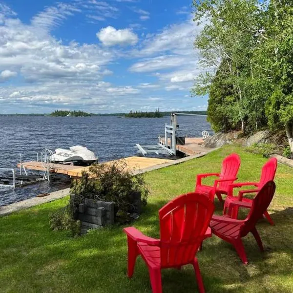 2215 - Chalet à louer à Alma (CITQ: 311069)，位于阿尔马的酒店