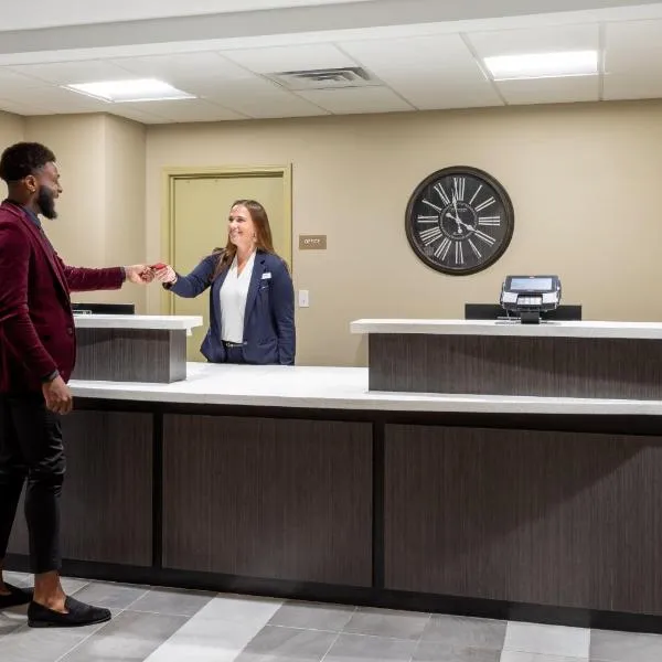 Candlewood Suites - Rochester Mayo Clinic Area，位于罗切斯特的酒店