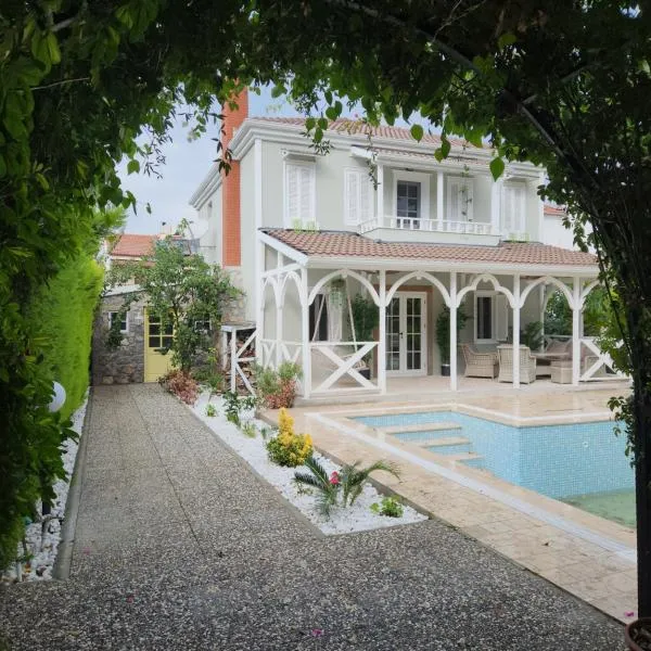 Villa Kayi Kottage in Peaceful calis few minutes from Çaliş sunny Beach，位于Kınalı的酒店