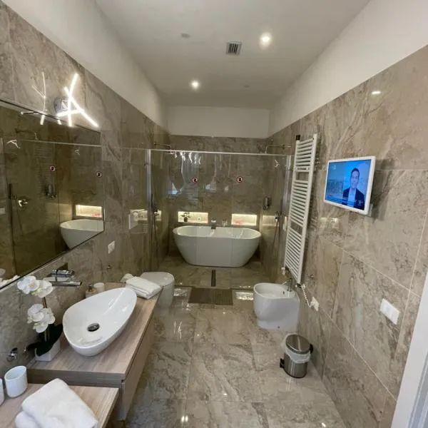 Luxury 3 al duomo di parma，位于帕尔马的酒店