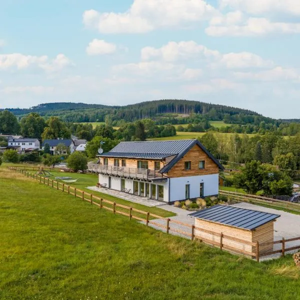Apartmány Na šumavské louce，位于Stachy的酒店