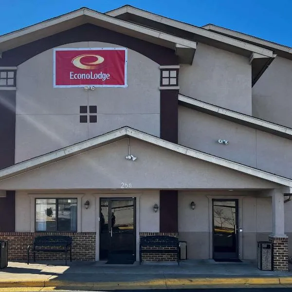Econo Lodge Spring Lake near Fort Bragg，位于斯普林莱克的酒店