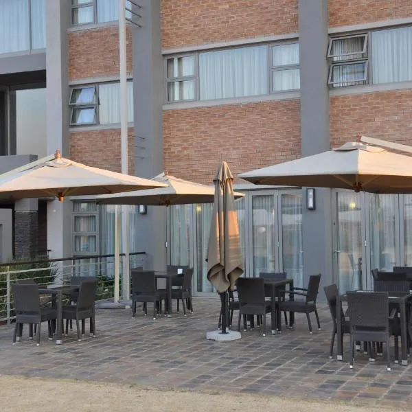 Merchant Business Class Hotel，位于Chrissiefontein的酒店