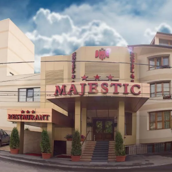 Hotel Majestic，位于雅西的酒店