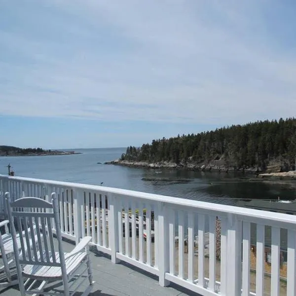 Phenomenal Home on Coast of Maine，位于North Harpswell的酒店