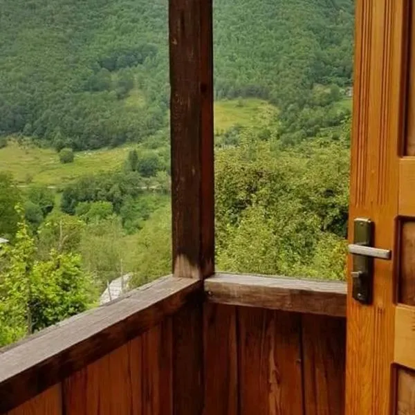 VARD-CIKHE，位于Khulo的酒店