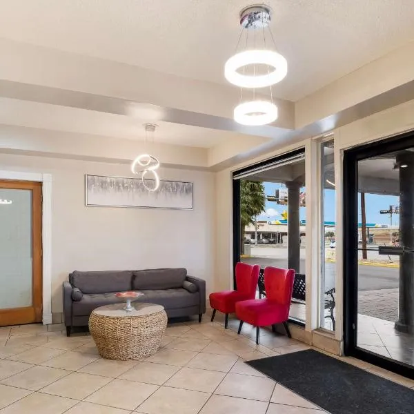 Spanish Trails Inn - Laredo Hotel，位于拉雷多的酒店