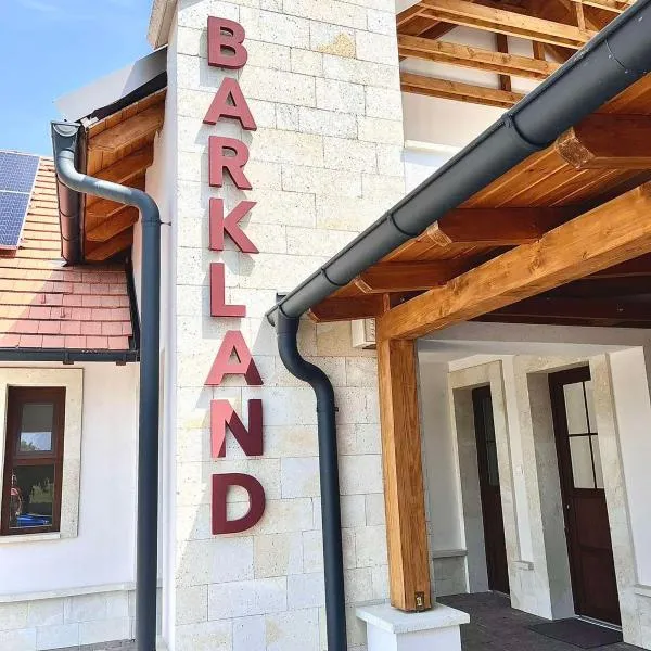 Barkland Apartman，位于陶尔曹尔的酒店