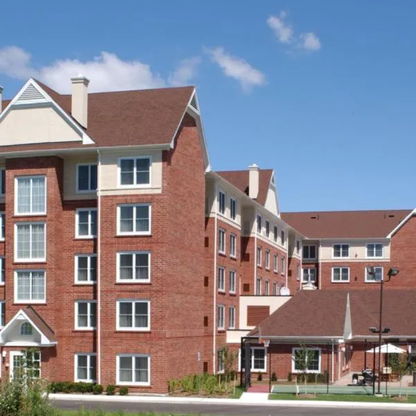 Cambridge Suites Mississauga，位于米西索加的酒店