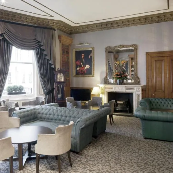 Gem Strathmore Hotel,位于伦敦的酒店