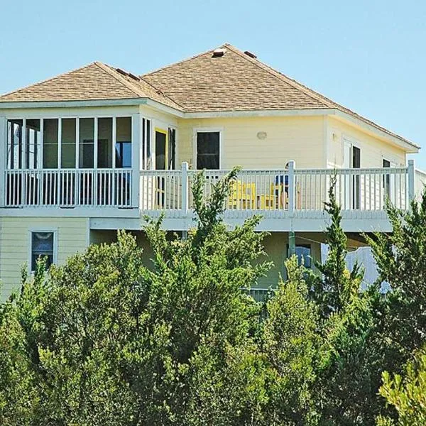 Lake Front Modern Beach House-Hatteras Island，位于埃文的酒店