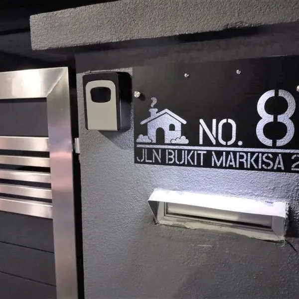 8 Bukit Markisa nearby CMH 10Pax，位于芙蓉的酒店