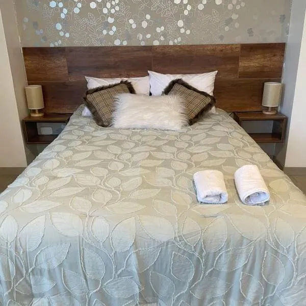 Huancayo Suite 3, cómodo MiniDpto cama matrimonial，位于万卡约的酒店